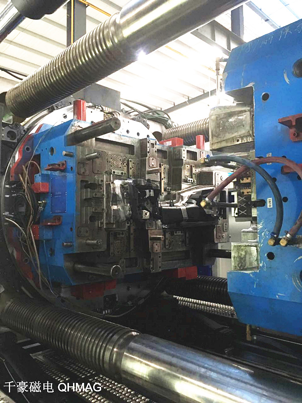 千豪磁力鎖?？焖贀Q模系統(tǒng)